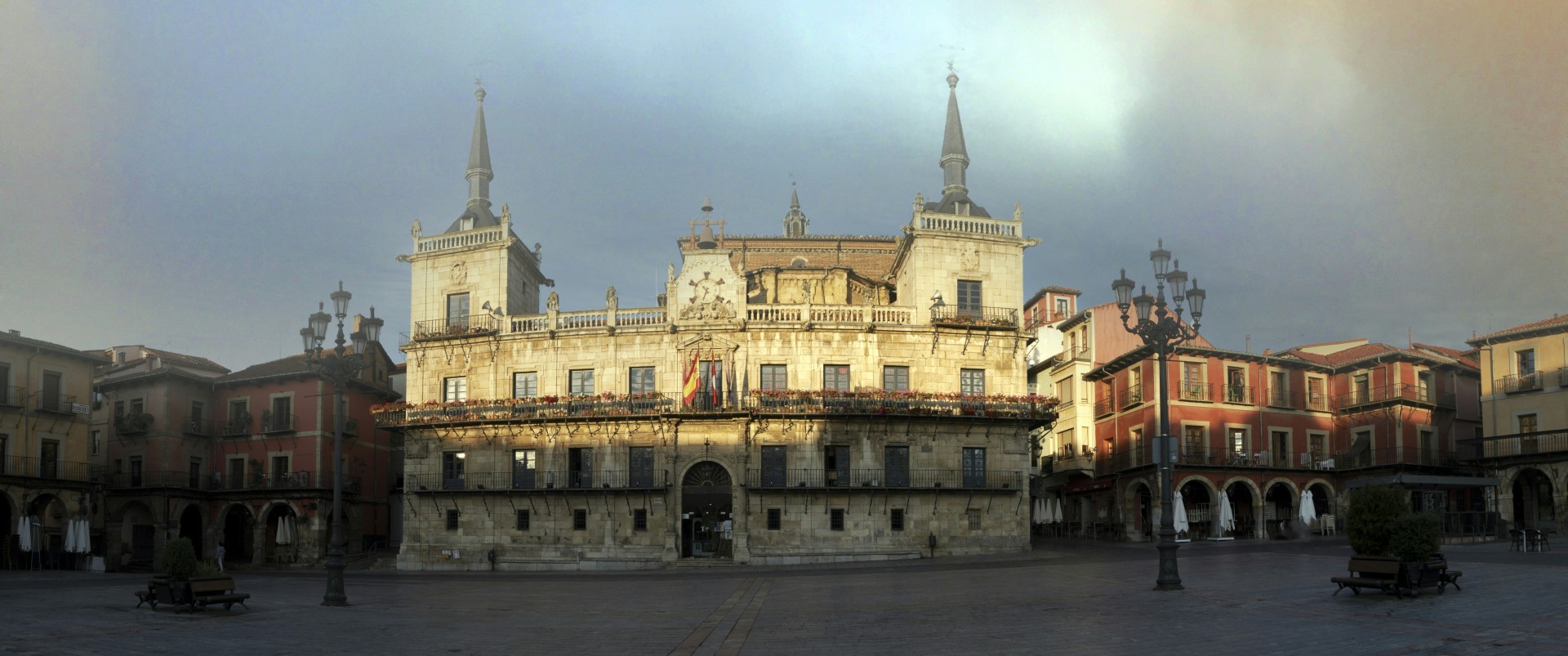 Lonely Planet and León